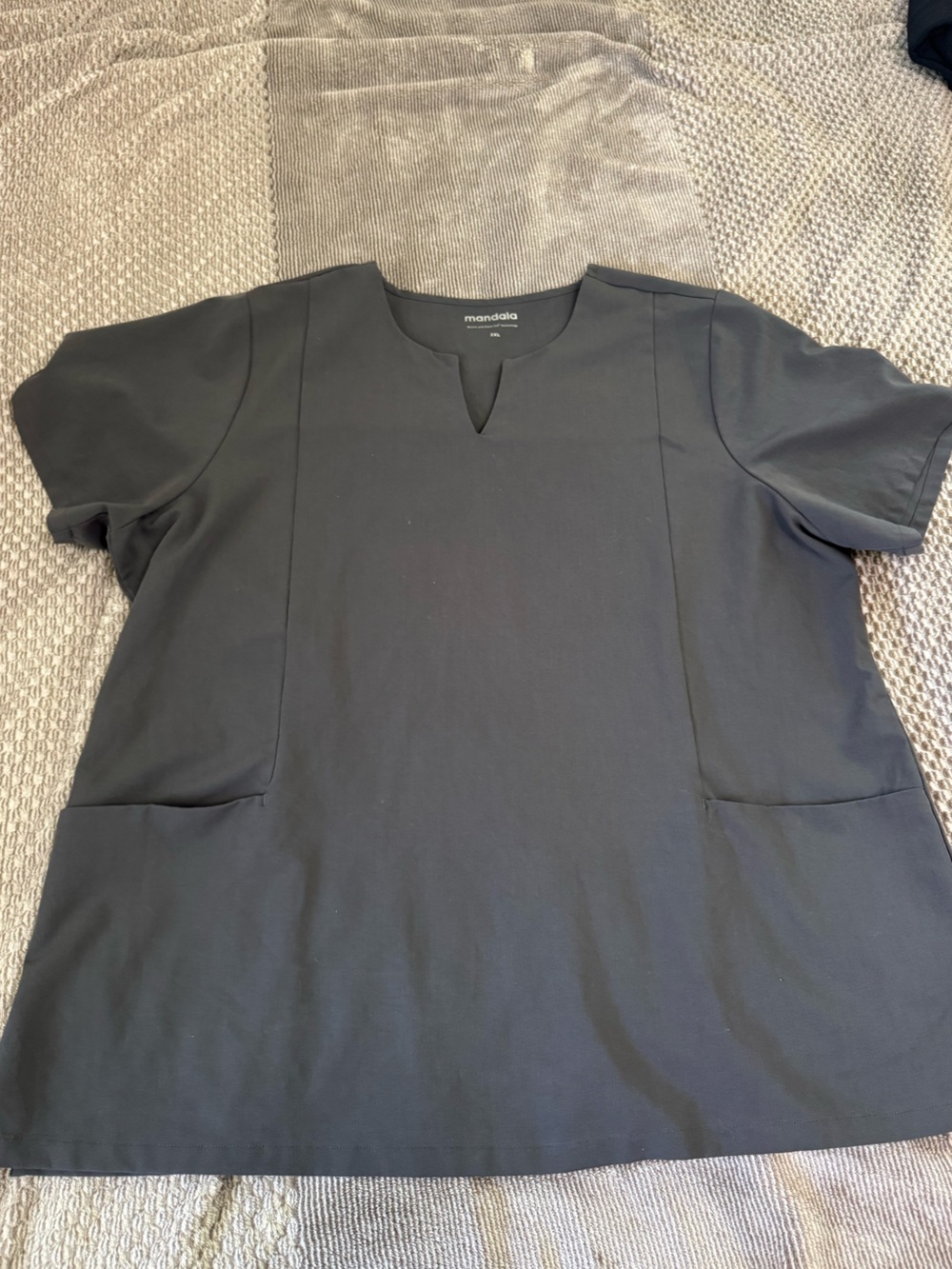 Mandala women’s scrub top